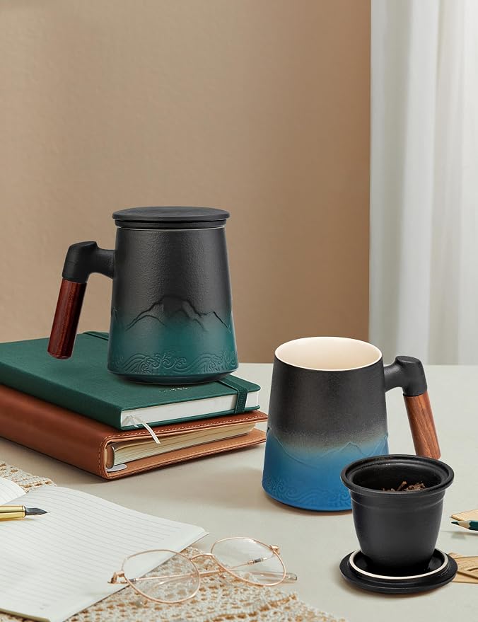 suyika Tea Cup with Infuser and Lid, 15.2 Ounce Wood Handle Ceramic Loose Leaf Mug Gradient Black&Green 450ml