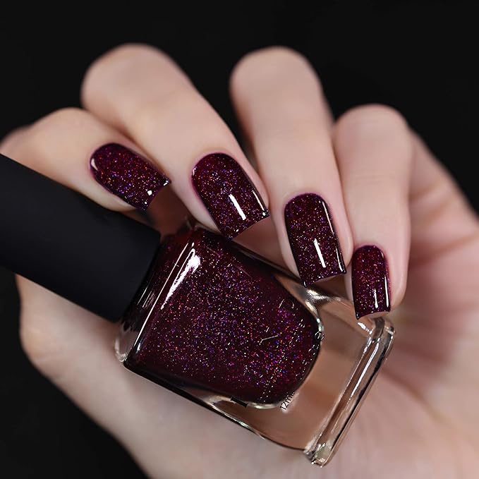 ILNP Madeline - Delicious Dark Berry Holographic Nail Polish, Chip Resistant, 7-Free, Non-Toxic, Vegan, Cruelty Free, 12ml