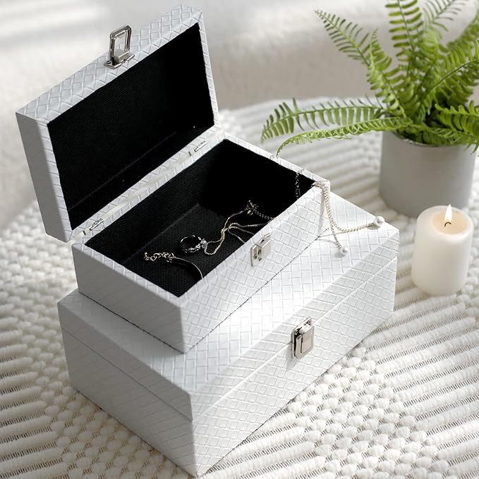 DECOR4SEASON Faux Leather Decorative Jewelry Storage Organizer Boxes Set of 2, White | Modern White Box for Vanity, Entryway & Coffee Table Décor