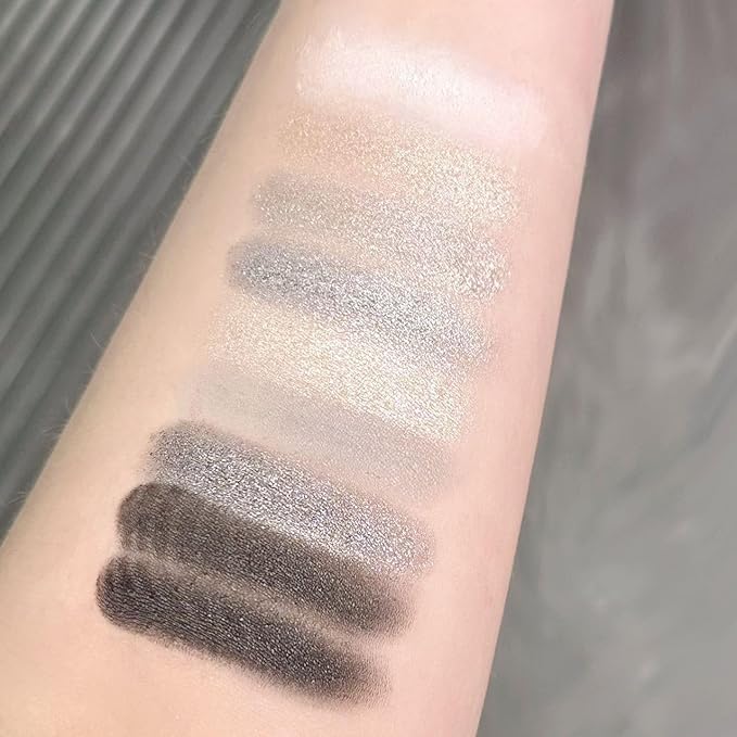URQT Smoky Silver Eclipse Eyeshadow Palette – 9 Silver, Gray & Black Shades with Matte & Metallic Finishes, High Pigment Blendable Formula for Smoky Eye Looks