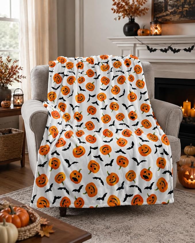 Halloween Fleece Throw Blanket: Happy Jack O'Lantern Pumpkins and Black Bat Design on Soft Velvety Blanket for Sofa Bed Couch Chair Dorm, 50" x 60"
