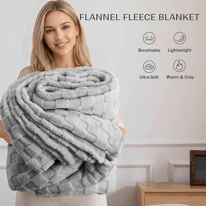 Exclusivo Mezcla 3D Checkered Fleece Throw Blanket for Couch, Light Grey | Super Soft and Cozy Fluffy Throw, Lightweight and Breathable, Cute Fuzzy Blanket for Sofa, Home Decor, All Season, 50"x60"