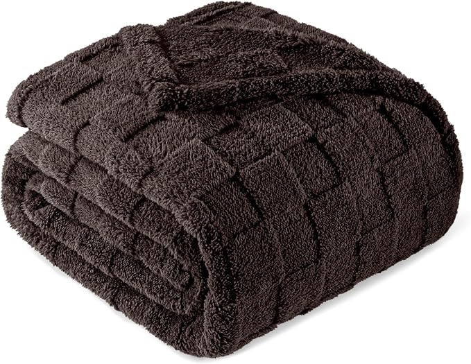 Exclusivo Mezcla 3D Checkered Fleece Queen Blanket for Bed, Coffee | Super Soft and Cozy Fluffy Blanket, Lightweight, Breathable, Decorative Blanket for Living Room, Bedroom, All Season, 90"x90"