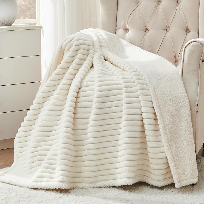 Waterproof Calming Dog Blanket for Large Dogs, Noiseless Soft Plush Pet Blanket for Bed, 500GSM Thick Faux Fur Pet Throw, Cozy Couch Furniture Protection Washable, Cream, 60x80IN