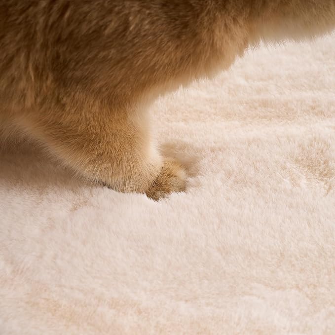 SHENGOCASE Round Faux Rabbit Fur Pet Bed Kneading Cushion, 16 inches, Cat Tree Tower Replacement Pad, 4-Pack (White)