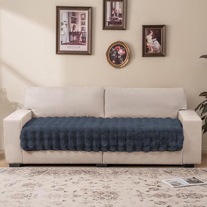 Dogs/Cats Bed Mats, Dog Pad Washable Removable Couch Cover with Anti-Slip Back, Plush Long Fur Mat, Perfect for Small, Medium and Large Dogs.(Noble Gray-Bubble, 30"x80")