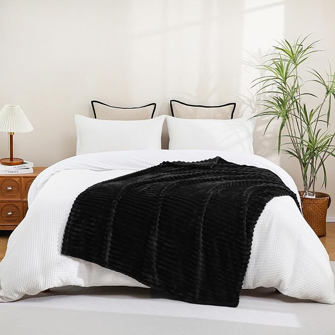 Black Fleece Throw Blanket 108”×90” for Couch Sofa Livingroom | Super Soft Cozy Plush Microfiber Flannel Bed Blanket Striped Design Lightweight Home Decor Gifts for Adults Mom Women