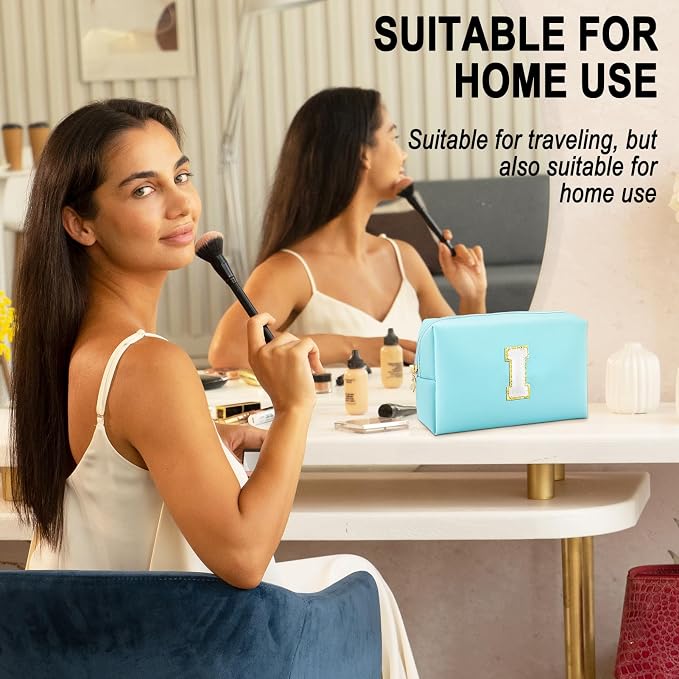 URSKYTOUS Gifts for Girls Initial Makeup Bag Personalized Cosmetic Bag with Zipper Cute Travel Toiletry Bag Waterproof PU Preppy Makeup Pouch Birthday Gift for Teen Girls Women(Blue I)