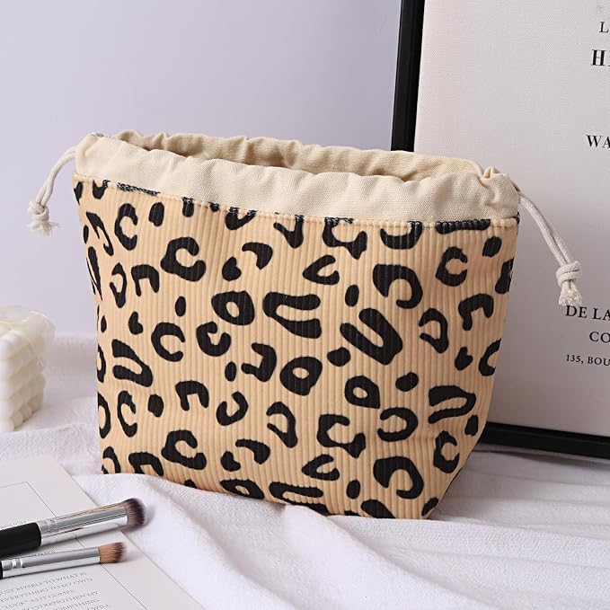 RSRSLEII Aesthetic Corduroy Drawstring Makeup Bag, Cute Coquette Drawstring Cosmetic Bag with Canvas Lining, Leopard Print Travel Makeup Organizer Case for Women Girls (09Khaki Leopard Print)