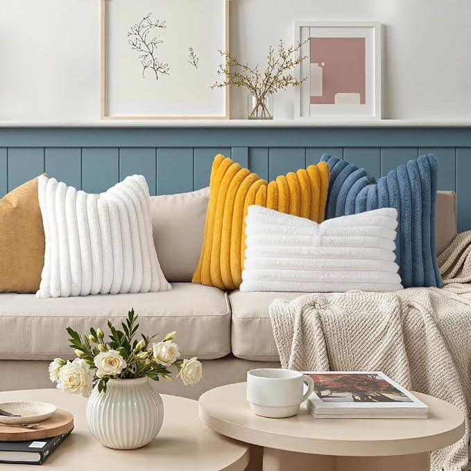 MIULEE Faux Fur Decorative Throw Pillow Covers 20x20 Set of 2 White | Modern Soft Plush Couch Pillows, Cozy Fluffy Cushion Covers for Sofa Bed Living Room Home Decor
