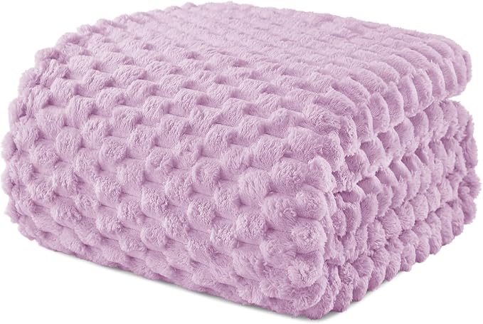 Exclusivo Mezcla 3D Fleece Twin Size Blanket for Bed, Lilac Purple | Extra Soft Fuzzy Plush Lightweight Bed Blankets, Cozy Fluffy Decorative Blankets for All Seasons, 60x80 Inches