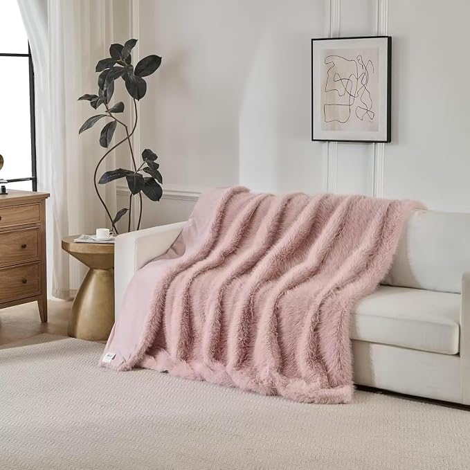 Luxury Fluffy Faux Fur Throw Blanket,Thick Fluffy Silky Fuzzy Cozy Blanket,Plush Blankets for Couch, Sofa, Chair, Bed-Pink,50x60 Inches