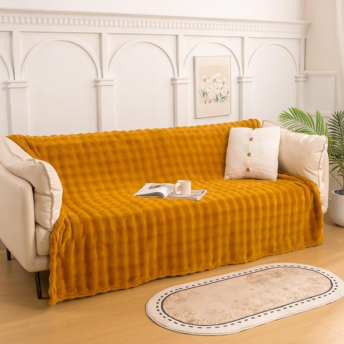 YUSOKI 3D Fleece Bubble Queen Size Blanket,Gold, 90"x90" | Ultra Soft, Non-Shedding, Lightweight for All Season Use, stays fluffy after repeated washes, Perfect Gifts, Machine Washable
