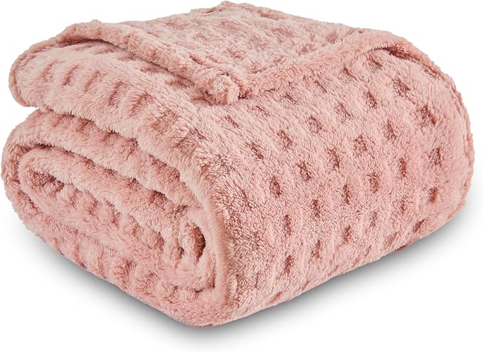 NEWCOSPLAY 3D Waffle Checkered Flannel Throw Blanket, Pink, 50"x70" | Super Soft Cute Lightweight Decorative Premium Silky Fleece Blanket for Couch Sofa Bed, Gift for Women Men, All Season Use