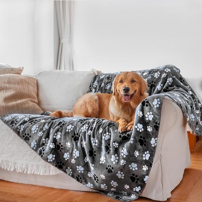 Waterproof Pet Blanket for Dogs and Cats, Soft Sherpa Fleece Throw Blanket 60 * 80inh Grey Paw
