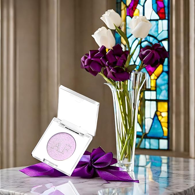 Purple Diamond Highlighter Makeup, Duochrome Shimmer Highlighter Makeup Powder, Long Lasting Lavender Iluminadores De Maquillaje for Face Cheeks Body, Sparkly Shiny Face Illuminator for All Skin, #02