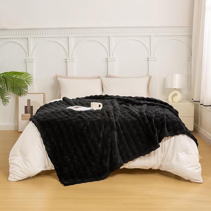 YUSOKI 3D Fleece Bubble Twin Size Blanket,Black, 60"x80" | Ultra Soft, Non-Shedding, Lightweight for All Season Use, stays fluffy after repeated washes, Perfect Gifts, Machine Washable