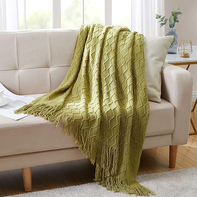 BOURINA Olive Green Throw Blanket 60x80 Inch Knit Soft Throw Sofa Blanket | Knitted Throw Blanket 60x80 Inches, Soft Lightweight Boho Weave Throw Decorative Couch Blanket for Living Room Bedroom Chair