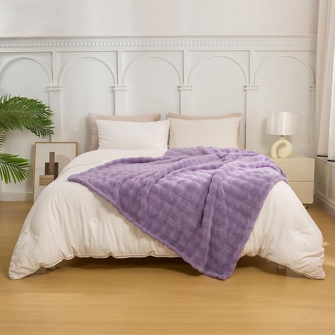 YUSOKI 3D Fleece Bubble Throw Blanket, Lilac Purple, 50"x60" | Ultra Soft, Non-Shedding, Lightweight for All Season Use, stays fluffy after repeated washes, Perfect Gifts, Machine Washable