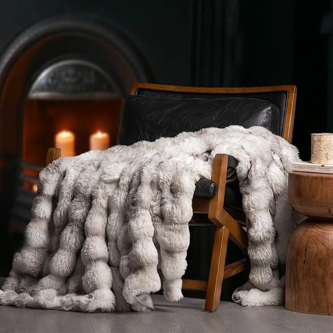 Faux Rabbit Fur Bubble Throw Blanket, 50"x60", Light Grey | Ultra Soft, Luxury Faux Rabbit Fur Throw, Thick Warm Bubble Blanket, Cozy Fluffy Reversible, for Bed, Couch, Chair, Sofa