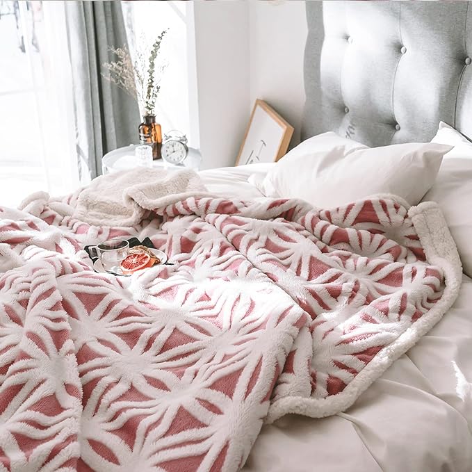 LOMAO Sherpa Fleece Blanket Gifts for Mom Dad Cozy Soft Throw Blanket for Women Men Birthday Gifts Dual Sided Couch Sofa Bed Blanket (Pink, 90''x90'')