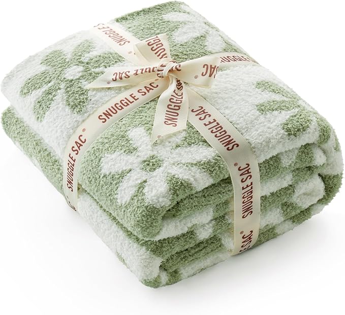 Snuggle Sac Checkered Blanket, Sage Green Flower Throw Blanket for Couch Plaid Microfiber Fluffy Warm Cozy Fuzzy Soft Throw Blanket Reversible Checkered Blankets for Sofa, Chair, Bed, 60x80 inches