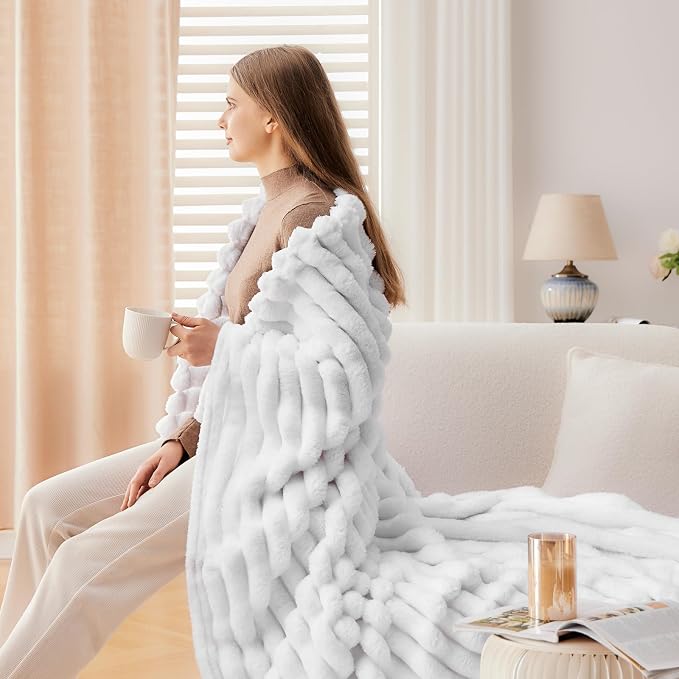 NEWCOSPLAY Fleece Ribbed Cozy Queen Blanket for Couch, White, 90"x90" | Premium Silky Flannel Blanket, Soft Lightweight Fluffy Throw Blanket for Bed Sofa Decor, Gift for All Season Use