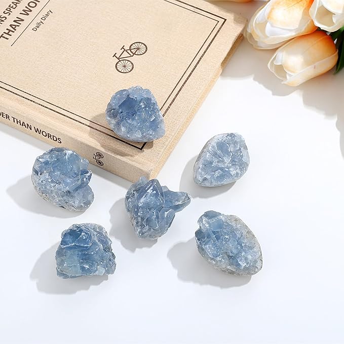 ZHIYUXI Celestite Crystals Cluster Geodes Blue Crystal Gemstones Celestite Stone Raw Crystals Aquamarine Crystals Natural Rock Collection Reiki Geode Decor Energy Balance Wicca Room 1pc 50-70g
