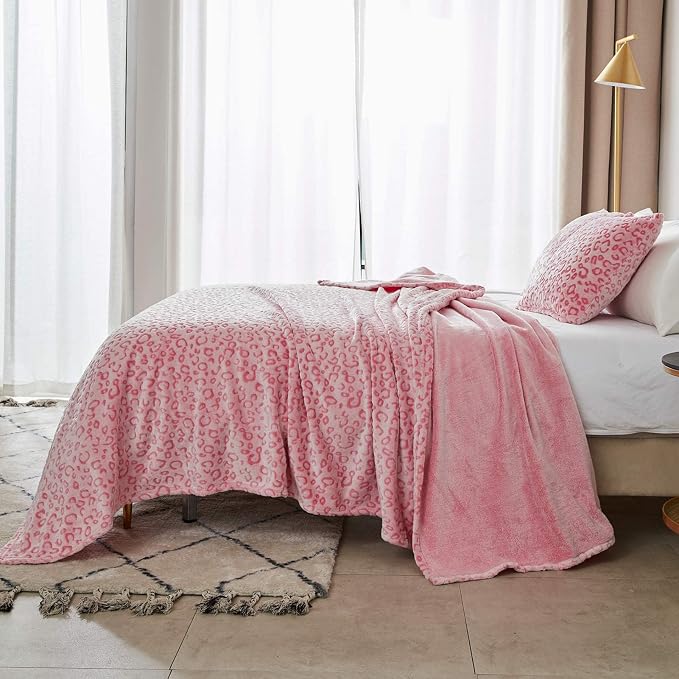 Flannel Fleece Leopard Print Throw Blanket Super Soft Lightweight Fluffy Throw for Couch, 40"X50",Pink