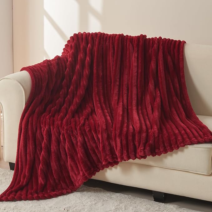 NEWCOSPLAY Fleece Ribbed Cozy Throw Blanket for Couch, Red, 50"x60" | Premium Silky Flannel Blanket, Soft Lightweight Fluffy Throw Blanket for Bed Sofa Decor, Gift for All Season Use