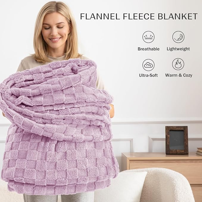 Exclusivo Mezcla 3D Checkered Fleece Throw Blanket for Couch, Light Purple | Super Soft and Cozy Fluffy Throw, Lightweight and Breathable, Cute Fuzzy Blanket for Sofa, Home Decor, All Season, 50"x60"