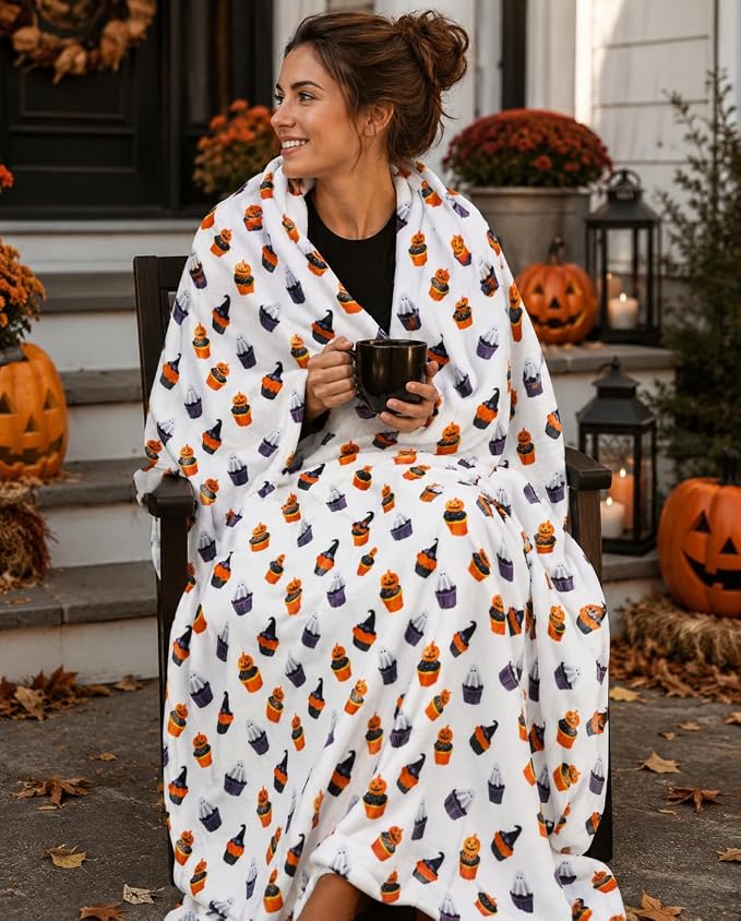 Halloween Ghost Fleece Throw Blanket, Cute Ghosts & Pumpkins, 50x60 | Ultra-soft cozy flannel fleece, for sofa bed couch chair & dorms, spooky Halloween décor, durable and machine washable.