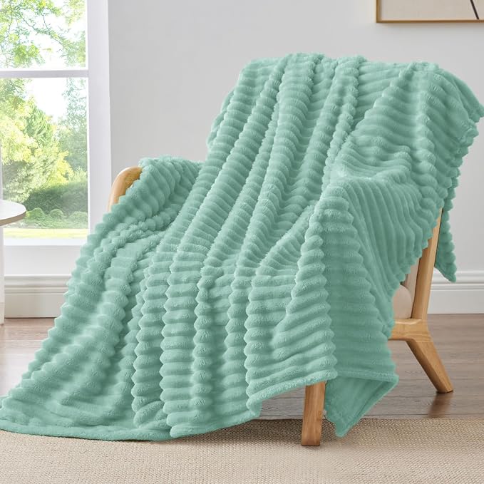 BEDELITE Ribbed Fleece Throw Blanket for Couch, Seafoam, 50"x60" | Ultra-Soft Plush Fleece, Cozy, Warm Yet Lightweight, Ribbed Texture, Home Decor, Machine Washable, Giftable, All-Season Use