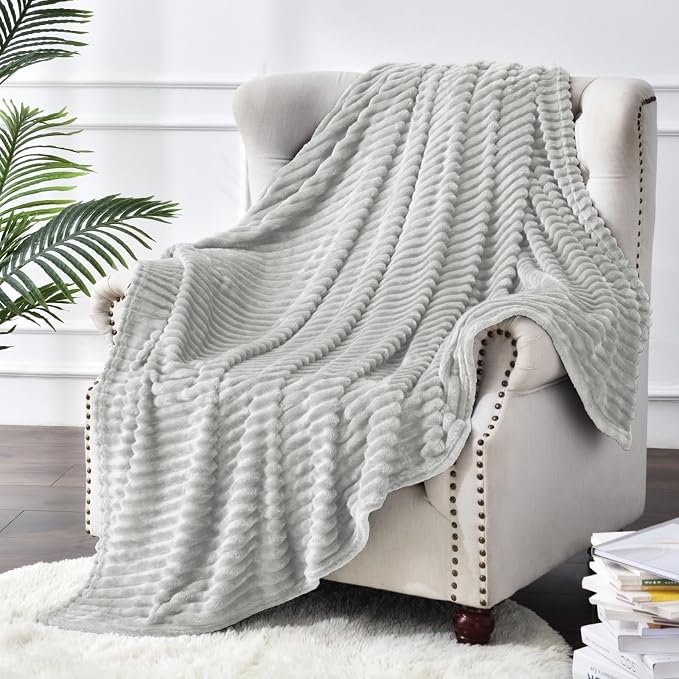 BEDELITE Ribbed Jacquard Light Grey Fleece Twin Blanket for Bed, 60x80 Inch | Soft Warm Decorative Fluffy Blanket, Cozy Plush Lightweight Fuzzy Throw Blanket for Couch Sofa Room Decor, Gift for Women