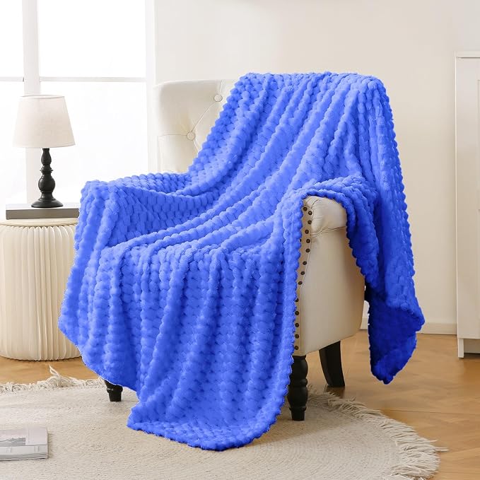 Bnuitland Soft Flannel Throw Blanket(50X70 inches), 3D Jacquard Fluffy Lightweight Fleece Blanket for Couch,Sofa,Bed, 300 GSM Super Cozy Warm for All Season Home Decor,Sky Blue