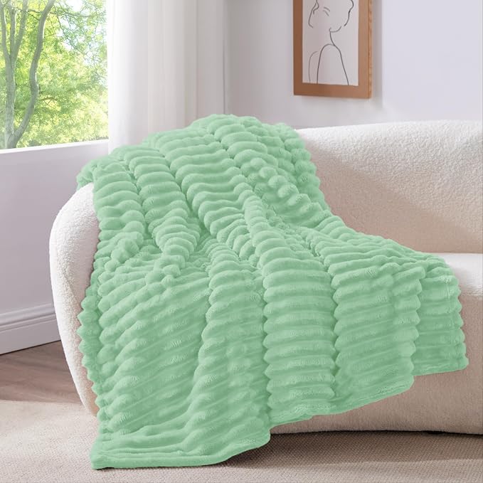 BEDELITE Ribbed Fleece Throw Blanket for Couch, Light Green, 50"x60" | Ultra-Soft Plush Fleece, Cozy, Warm Yet Lightweight, Ribbed Texture, Home Decor, Machine Washable, Giftable, All-Season Use