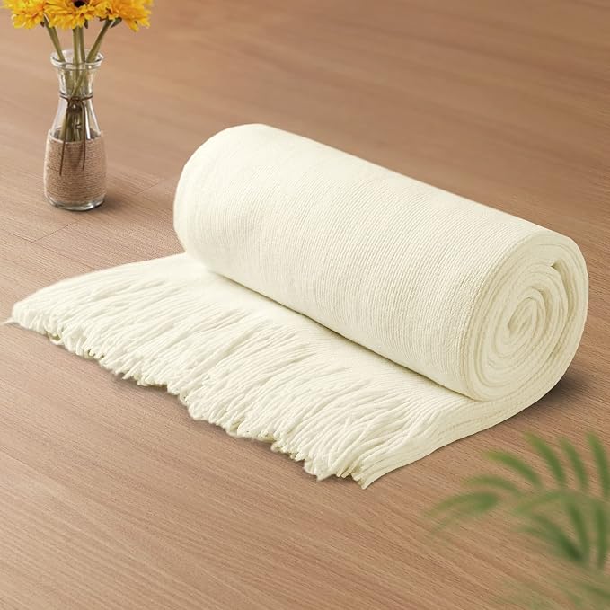 Vonty Ivory White Knitted Throw Blanket with Tassels Fringe, 50x60 Acrylic | Super Soft And Lightweight, Year-Round Cozy Warmth, Farmhouse Decorative Style, Machine Washable, for Couch, Sofa or Bed
