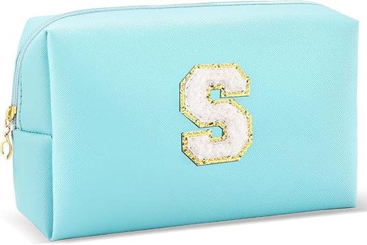URSKYTOUS Gifts for Girls Initial Makeup Bag Personalized Cosmetic Bag with Zipper Cute Travel Toiletry Bag Waterproof PU Preppy Makeup Pouch Birthday Gift for Teen Girls Women(Blue S)