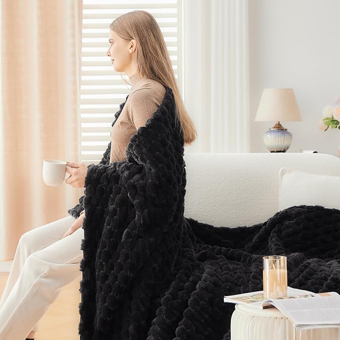 NEWCOSPLAY Fleece Clouds Cozy King Blanket for Couch, Black, 90"x110" | Premium Silky Flannel Blanket, Soft Lightweight Fluffy Throw Blanket for Bed Sofa Decor, Gift for All Season Use