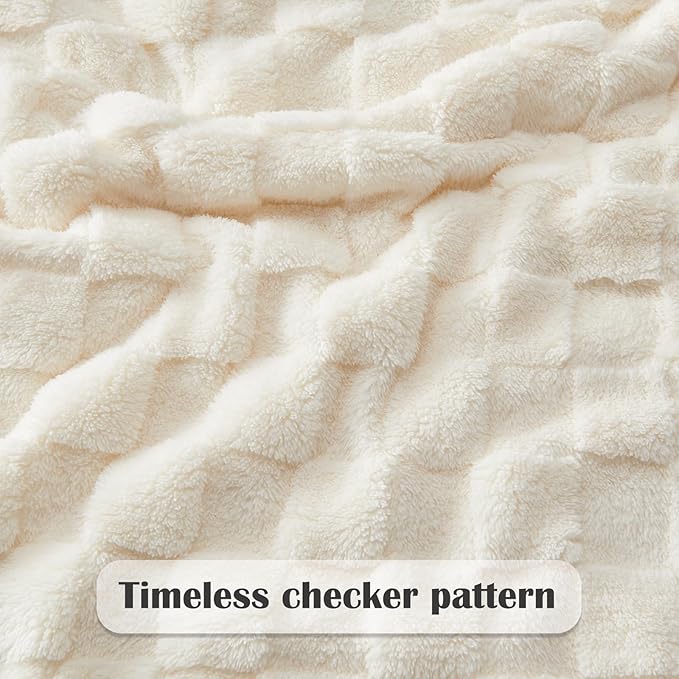 NEWCOSPLAY 3D Checkered Flannel Twin Blanket, Ivory Checkered, 60"x80" | Super Soft Cute Lightweight Decorative Premium Silky Fleece Blanket for Couch Sofa Bed, Gift for Women Men, All Season Use