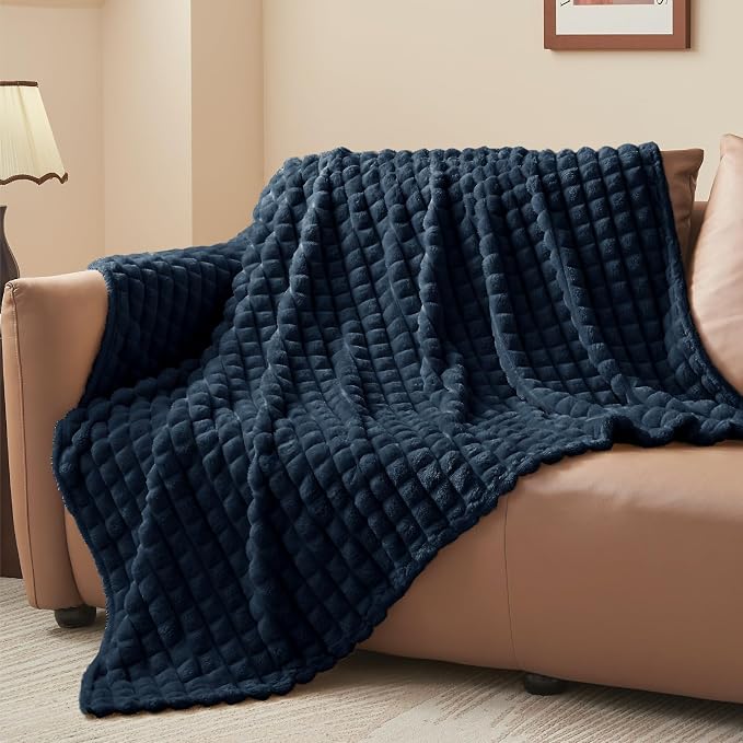 BEDELITE 3D Checked Navy Blue Fleece Throw Blanket for Couch, 50x60 Inches | Soft Warm Fuzzy Fluffy Blanket for Bed Sofa, Lightweight Plush Cozy Blankets for Home Room Decor, Gift for Women, All Season