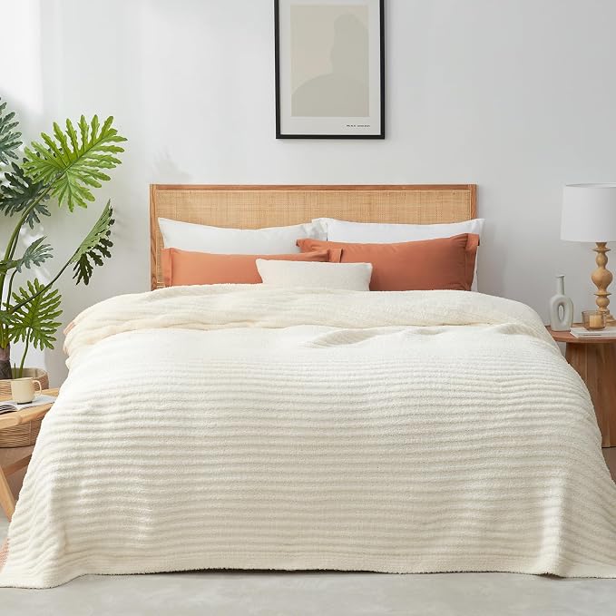 Snuggle Sac Queen Size Blanket for Bed, Soft Luxurious Bedding Blankets, Large Fuzzy Plush Microfiber Blankets, Cream, 90x90 inches