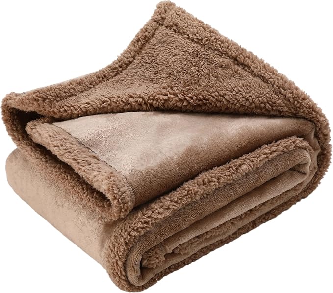 Waterproof Pet Blanket for Medium Large Dogs Washable Fluffy Thick Jacquard Shag Fleece Warm Sherpa Pet Blanket Cats Puppy Couch Protection (Light Coffee XL57*85inches)