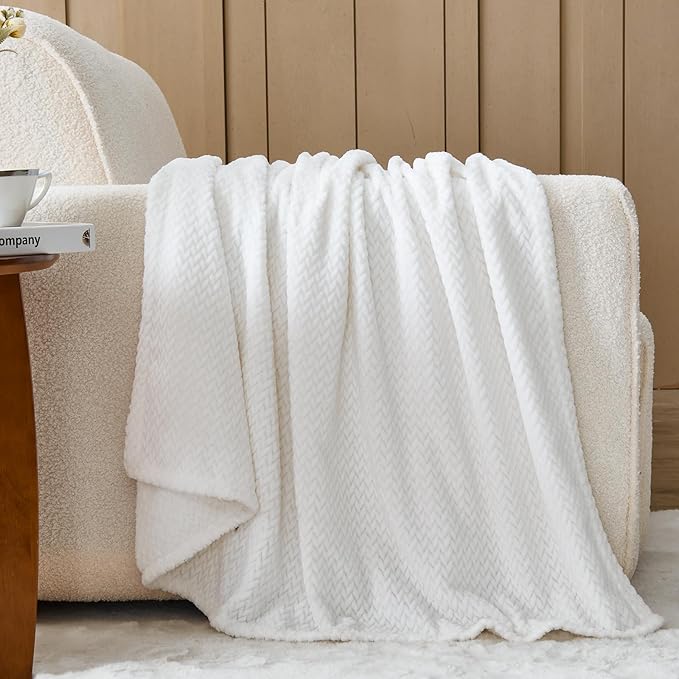 NEWCOSPLAY Fleece Leaves Pattern Throw Blanket, White, 50"x60" | Super Soft Throw Blanket, Lightweight Cozy Bed Sofa Blanket, Premium Silky Flannel Fleece, Travel Blanket for All Season Use