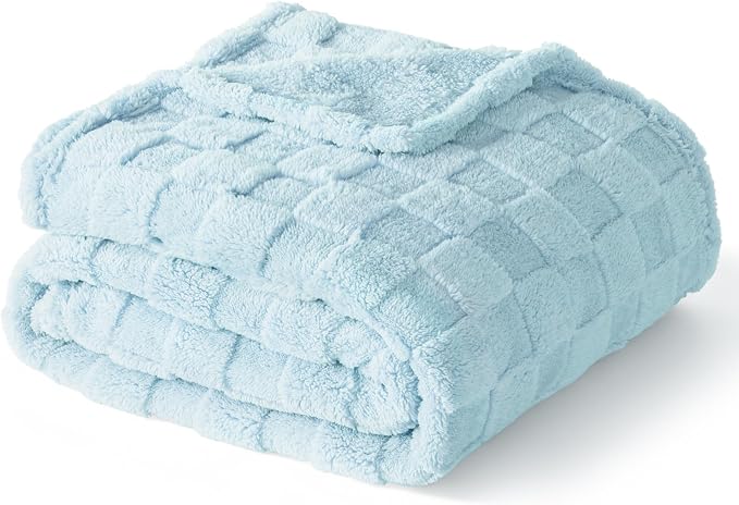 Exclusivo Mezcla 3D Checkered Fleece Throw Blanket for Couch, LCE Blue | Super Soft and Cozy Fluffy Throw, Lightweight and Breathable, Cute Fuzzy Blanket for Sofa, Home Decor, All Season, 50"x60"