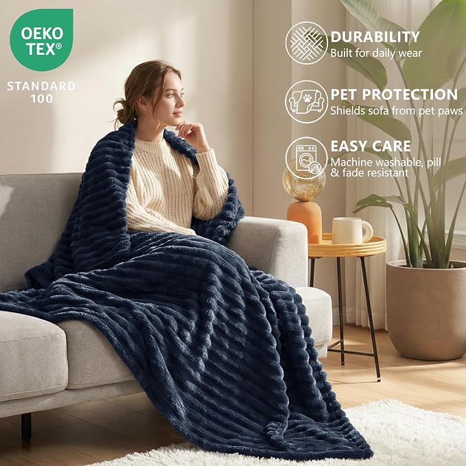 HIMEET Navy Blue Twin Blanket for Bed, 300GSM Ribbed Fleece, 60 x 80 Inches | Ultra Soft Flannel, All-Season Lightweight Warmth, Bed Layering Pick & Dorm Essential, Gift for Men & Women, Machine Washable