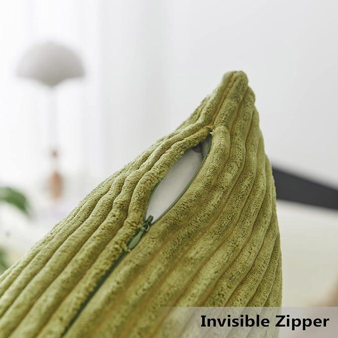 Home Brilliant 20x20 Pillow Cover Solid Decorative Plush Throw Pillow Cover Soft Velvet Cushion Cover for Garden Backyard Patio Decor, 20 x 20 inch (50cm), Grass Green