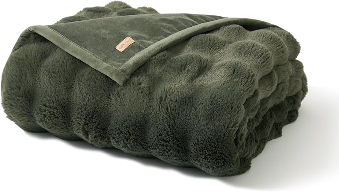 Faux Rabbit Fur Bubble Throw Blanket, 60"x80", Green | Ultra Soft, Luxury Faux Rabbit Fur Throw, Thick Warm Bubble Blanket, Cozy Fluffy Reversible, for Bed, Couch, Chair, Sofa