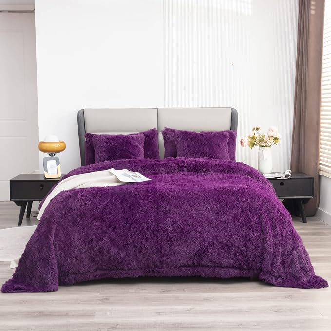 YUSOKI Long Faux Fur Queen Size Blanket, Purple, 90" x 90" | Ultra Soft, Lightweight for All Season Use, stays fluffy after repeated washes, Perfect Gifts, Machine Washable