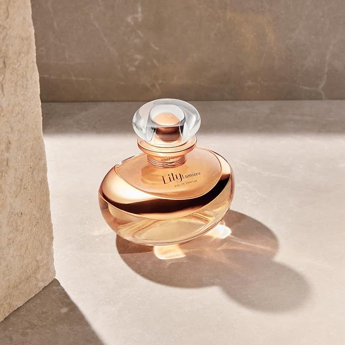 O Boticário Lily Lumiere Eau de Parfum - Long Lasting Perfume for Women - 2.5 oz / 75 ml, Premium Brazilian Floral Fragrance with Orange Blossom & Lily, Radiant Signature Scent, Women's Perfume Gift
